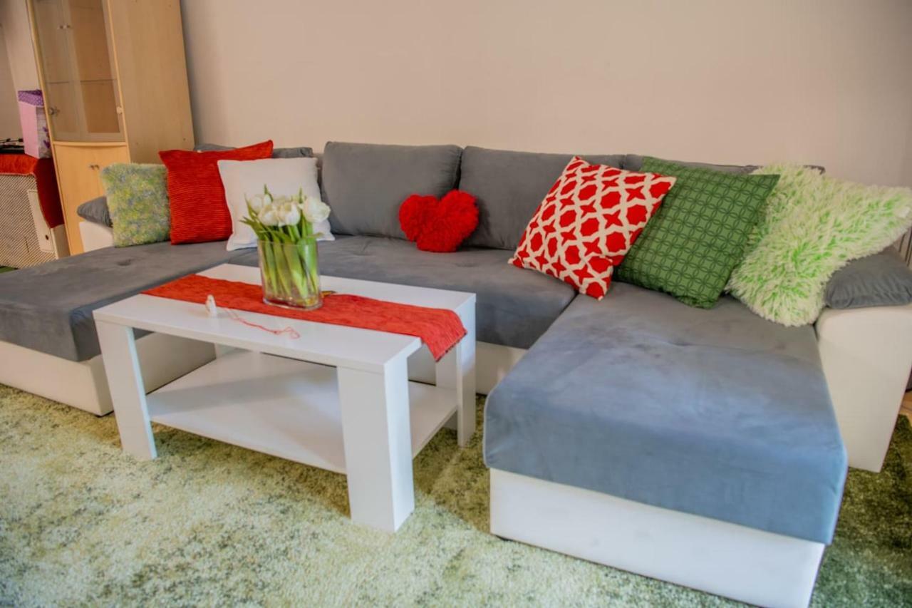 Apartman Bubu- Butterfly's